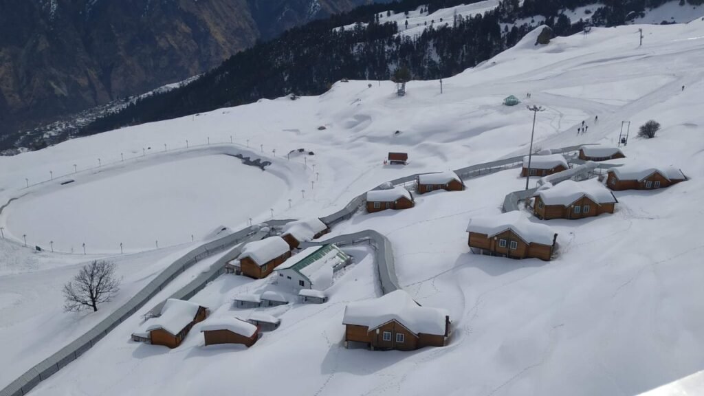 Which Place is Better, Auli or Manali?